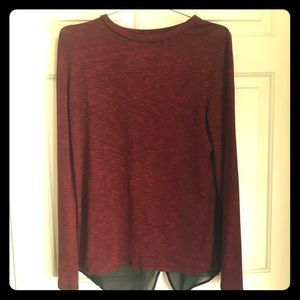 Peekaboo back long sleeve